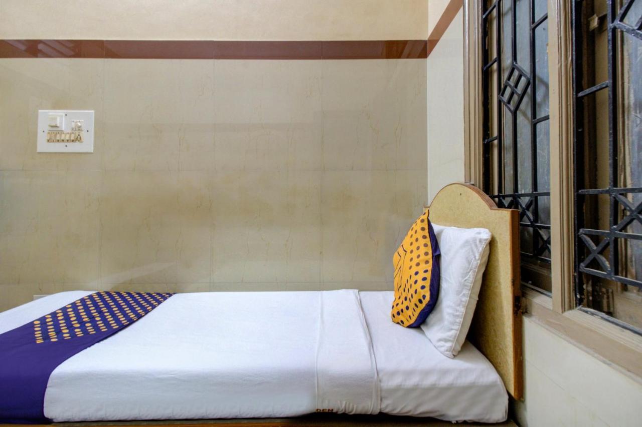 Spot On 75643 Golden Guest House Bengaluru Zewnętrze zdjęcie